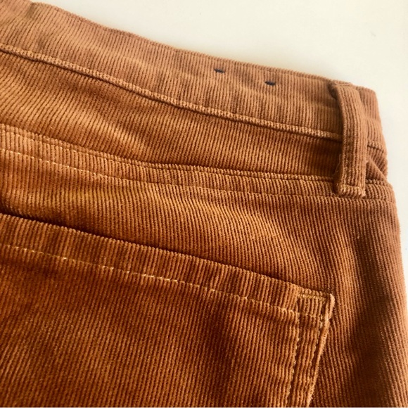 Corduroy Gap Denim Camel Leggings ✨NWOT✨ Ladies Size 8/29 Petite - Picture 4 of 7